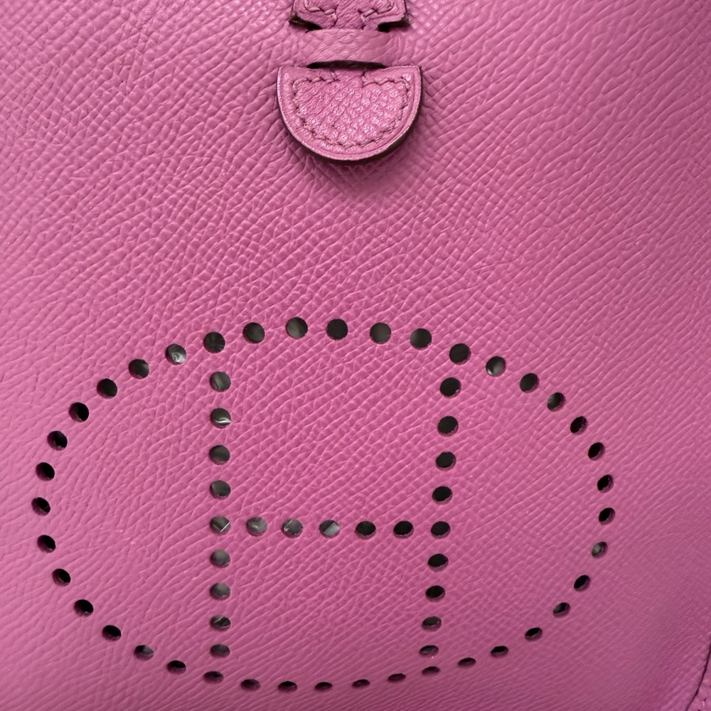 RARE Hermes Purple Evelyn TPM Epsom Mini Shoulder Handbag with ALL Leather STRAP - Picture 4 of 13